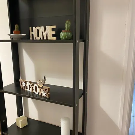 Apartment Swing House *